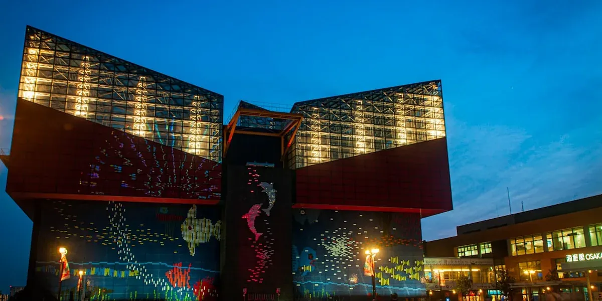 The Osaka Aquarium Kaiyukan with a large central whale shark tank
